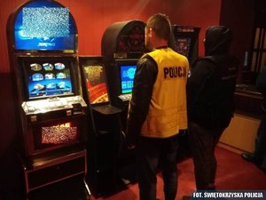 Kolejne nielegalne automaty do gier zabezpieczone