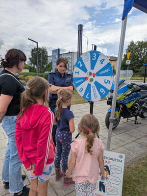 Uczestnicy Powiatowych Obchodów Św. Policji