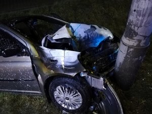 uszkodzony samochód