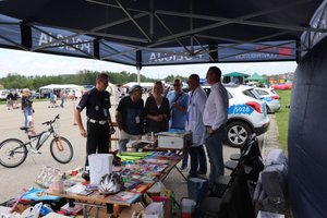 Policjanci w trakcie działań