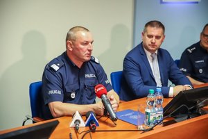 Podpisanie umowy na budowę nowego Komisariatu Policji w Chmielniku