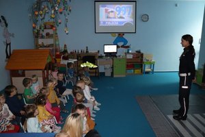 Policjanci w trakcie spotkana