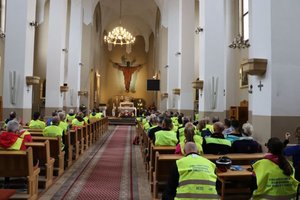 Policjanci w trakcie rajdu rowerowego
