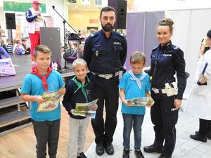 Policjanci w trakcie spotkania