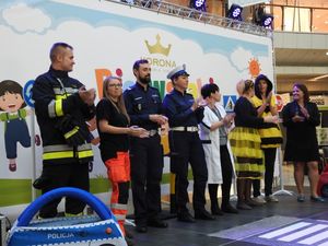 Policjanci w trakcie spotkania