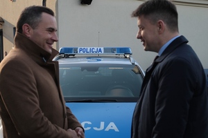 Nowe radiowozy dla włoszczowskich policjantów