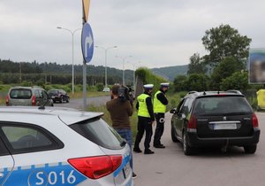 Policjanci w trakcie działań