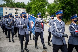 Nowi oficerowie, medale i odznaczenia