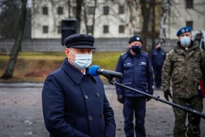 Kolejne elektryczne radiowozy trafiły do świętokrzyskich policjantów