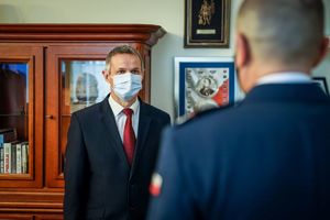 Złożyli meldunki o zakończeniu służby