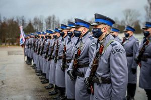 Złożyli meldunki o zakończeniu służby