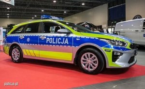 nowego oznakowania radiowozów polskiej Policji