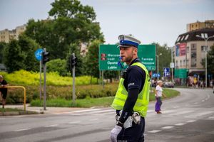 policjanci na trasie wyściguTour De Pologne