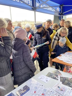 Obchody święta niepodległości ze świętokrzyskimi policjantami