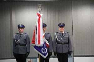 uroczysta zbiórka staszowskich policjantów