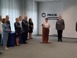 uczestnicy obchodów święta policji