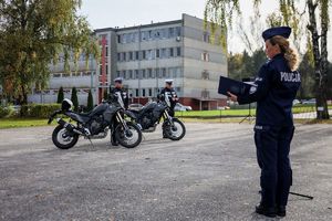 uroczystość przekazania motocykli