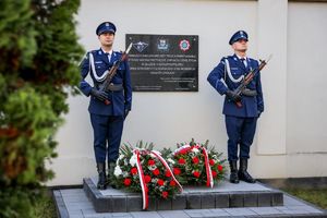 złożenie kwiatów