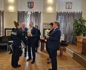 Buska policjantka wyróżniona podczas konferencji „Biała Wstążka”