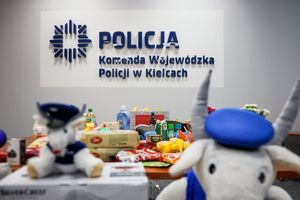 Szlachetna Paczka od świętokrzyskich policjantów
