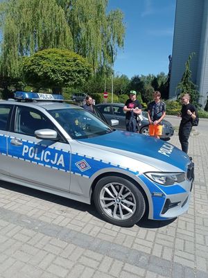 Świętokrzyscy policjanci na Akademii Nauk Stosowanych w Kielcach przedstawiali ofertę służby w Policji