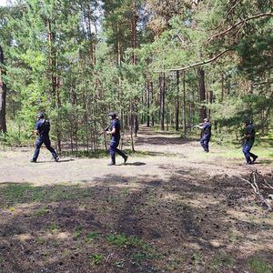 policjanci podczas ćwiczeń