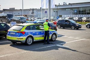 Międzynarodowy Salon Przemysłu Obronnego z udziałem policjantów