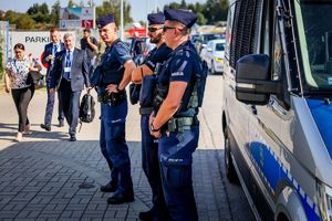 Międzynarodowy Salon Przemysłu Obronnego z udziałem policjantów