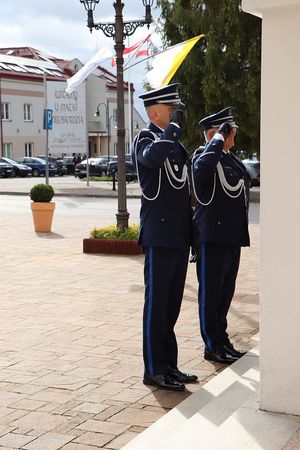 Jubileuszowa pielgrzymka policjantów do Ostrej Bramy