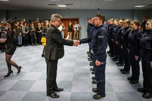 uczestnicy uroczystości ślubowania