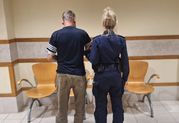 zatrzymany w asyście policjantki