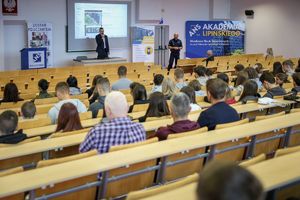 Świętokrzyscy Policjanci na Pikniku Edukacyjnym Akademii Nauk Stosowanych w Kielcach