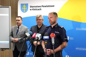 Bezpieczna hulajnoga – wspólna inicjatywa Policji i Starostwa Powiatowego w Kielcach