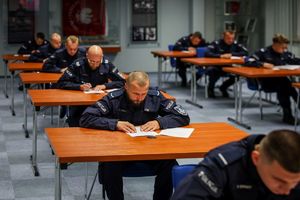świętokrzyscy policjanci rywalizowali w turnieju „Patrol Roku 2025”