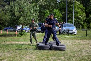 świętokrzyscy policjanci rywalizowali w turnieju „Patrol Roku 2025”