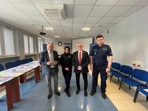 komisja oraz prace plastyczne