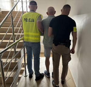 Zatrzymany w asyście policjanta