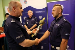 Policjant ruchu drogowego.