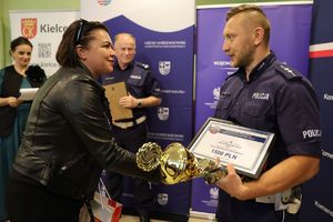 Policjant ruchu drogowego.