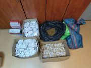 Policjanci z Kielc zabezpieczyli nielegalne papierosy i tytoń
