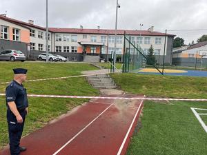 policjanci