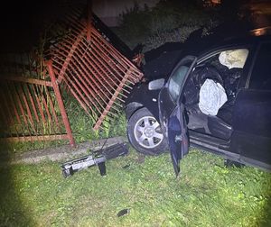 uszkodzone auto
