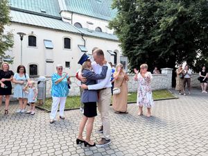 wyjątkowe zaręczyny na powiatowych obchodach Święta Policji