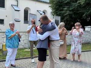 wyjątkowe zaręczyny na powiatowych obchodach Święta Policji