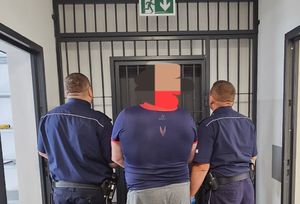 Poszukiwany listem gończym w rękach sandomierskich policjantów