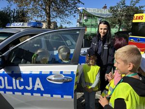 „Bezpieczna droga do szkoły” - działania profilaktyczne koneckich policjantów
