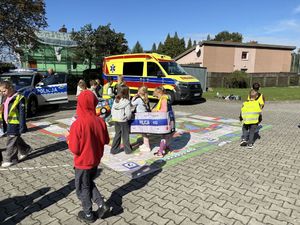„Bezpieczna droga do szkoły” - działania profilaktyczne koneckich policjantów
