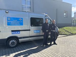 „Bezpieczna droga do szkoły” - działania profilaktyczne koneckich policjantów