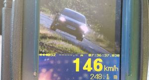 zdjęcie radaru z pomiarem prędkości