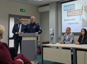 uczestnicy „Bezpieczny senior – świadomy senior”